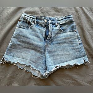 #84 AMERICAN EAGLE Highest Rise 90s Boyfriend Short Size 00